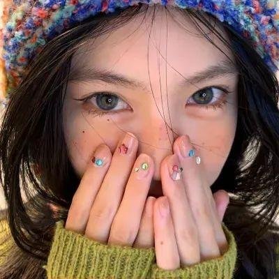 32颗药丸：我姐姐的自杀