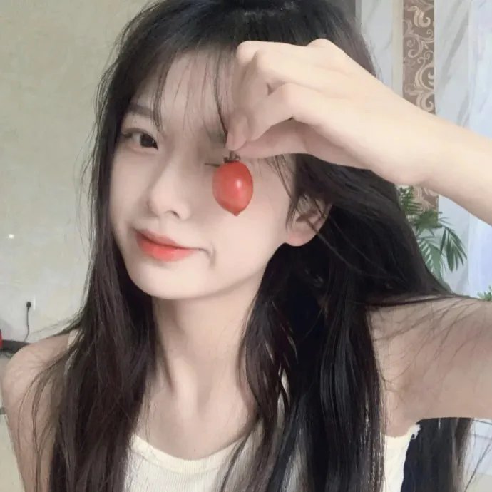玉湖裸女